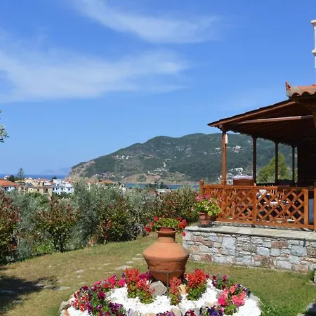 Remvi Skopelos stad
