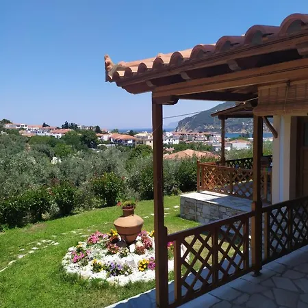Remvi Skopelos stad